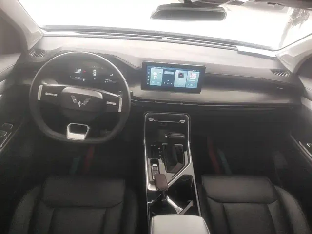 Wuling Asta — Фото автомобиля 9