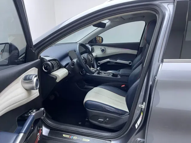 BYD Yuan PLUS — Фото автомобиля 11