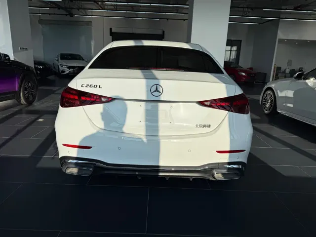 Mercedes-Benz C-Class — Фото автомобиля 4