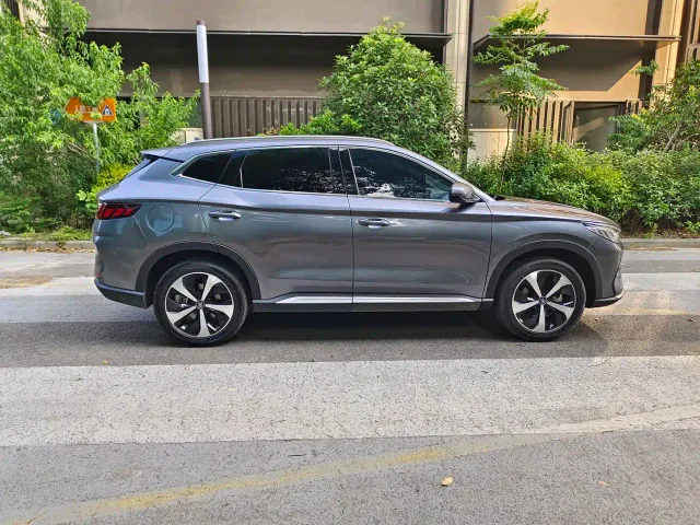 BYD Song PLUS — Фото автомобиля 3