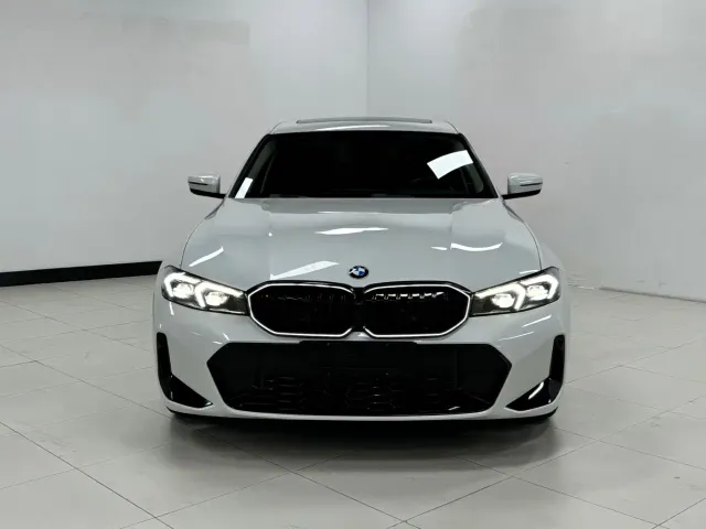 BMW 3 Series — Фото автомобиля 2