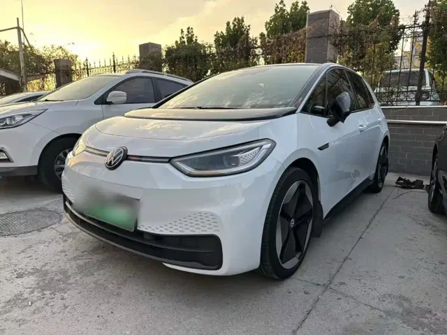 Фотография автомобиля — Volkswagen ID.3