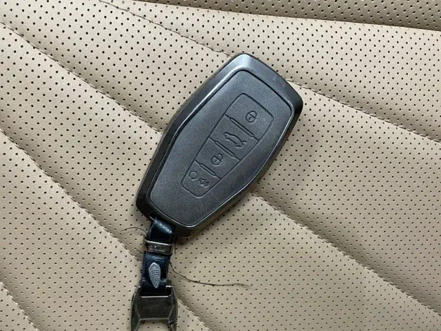 Geely Boyue L — Фото автомобиля 20