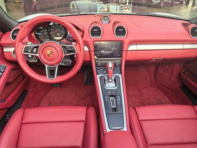 Porsche 718 — Фото автомобиля 6