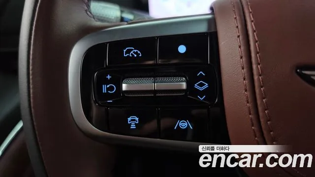 Genesis GV80 — Фото автомобиля 22