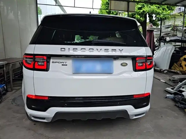 Land Rover Discovery Sport — Фото автомобиля 5