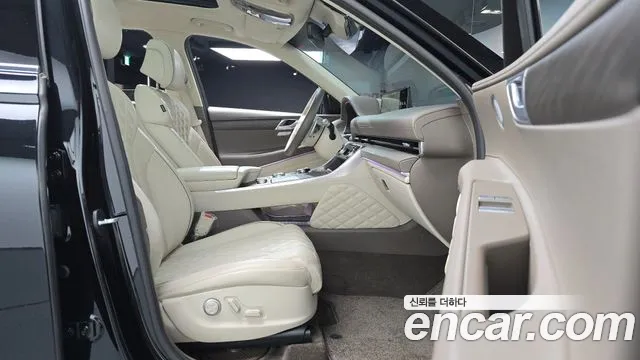Genesis GV80 — Фото автомобиля 16