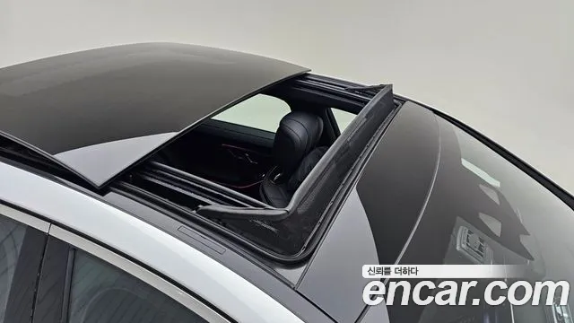Mercedes-Benz S-Class — Фото автомобиля 12