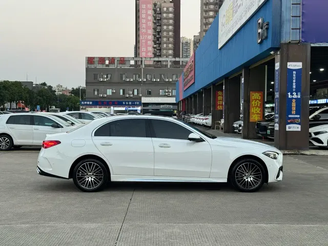 Mercedes-Benz C-Class — Фото автомобиля 22