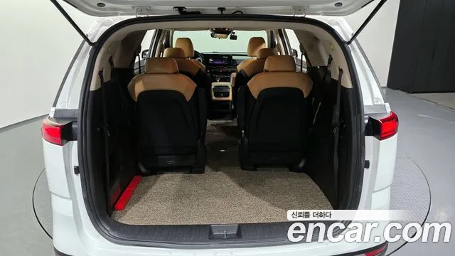 Kia Canival Carnival 4 поколение Дизель 9 мест Prestige — Фото автомобиля 20