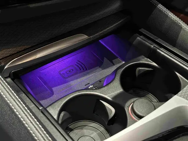 BMW 5 Series — Фото автомобиля 20