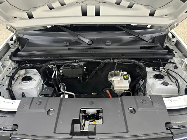 Baojun Yep — Фото автомобиля 26