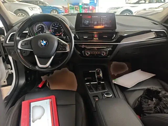 BMW 1 Series — Фото автомобиля 9