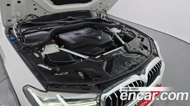 BMW 5-Series — Фото автомобиля 6
