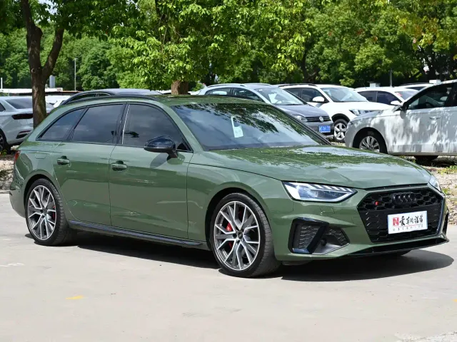 Audi S4 — Фото автомобиля 7