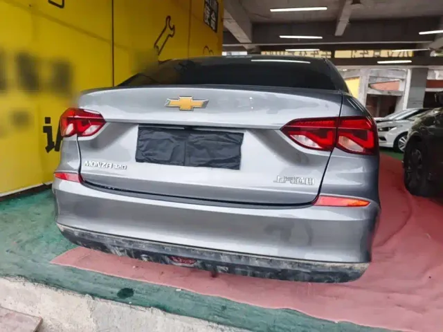 Chevrolet Monza — Фото автомобиля 5