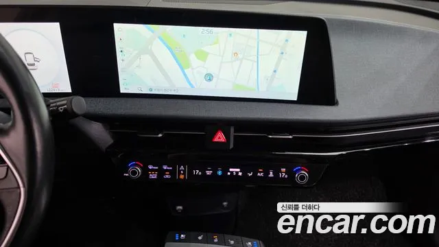 Kia EV6 — Фото автомобиля 13