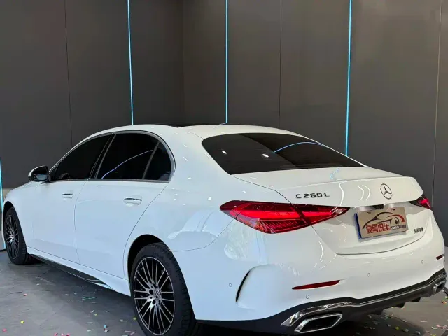 Mercedes-Benz C-Class — Фото автомобиля 8