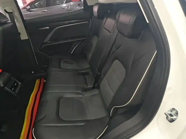 Haval H6 — Фото автомобиля 16