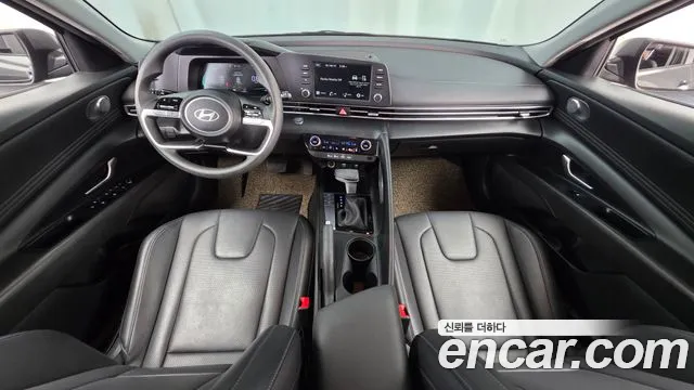 Hyundai AVANTE Новый Avante (CN7) — Фото автомобиля 7