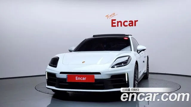 Porsche Panamera Panamera (976) — Фото автомобиля 2