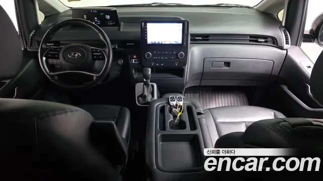 Hyundai Staria — Фото автомобиля 10