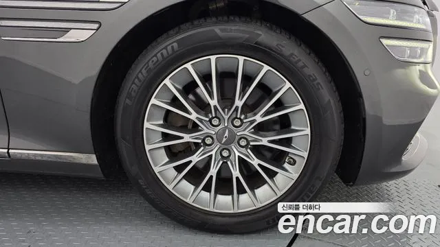 Genesis G80 Бензин 2.5 турбо AWD — Фото автомобиля 5