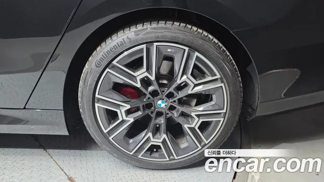 BMW 5-Series 5 серия (G60) 530i xDrive M Sport Pro Special Edition — Фото автомобиля 20