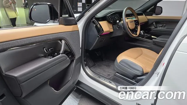 Land Rover Range Rover Sport — Фото автомобиля 15