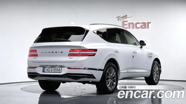 Genesis GV80 — Фото автомобиля 2