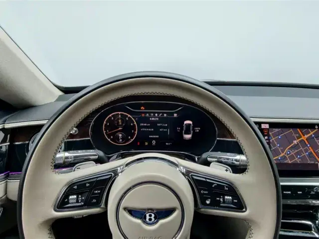 Bentley Flying Spur — Фото автомобиля 9