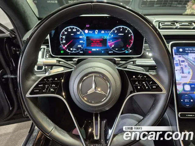 Mercedes-Benz S-Class — Фото автомобиля 15