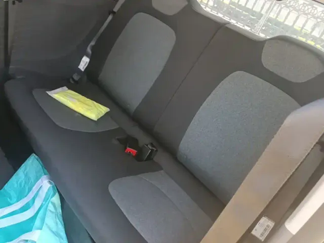 Wuling Hongguang Mini EV — Фото автомобиля 16