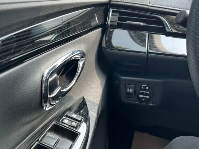 Toyota YARiS L Zhi Xuan — Фото автомобиля 15
