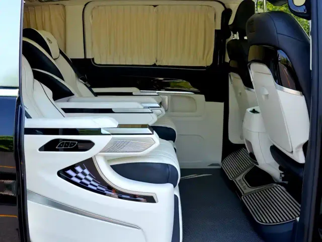 Mercedes-Benz V-Class — Фото автомобиля 18