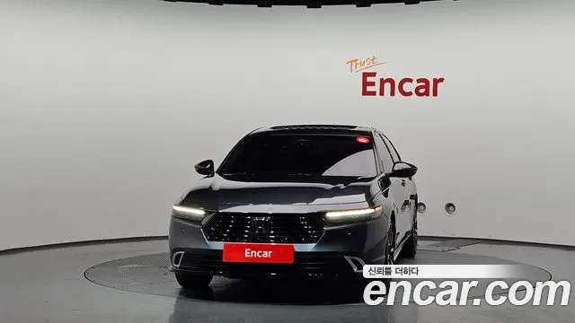 Honda Accord — Фото автомобиля 3