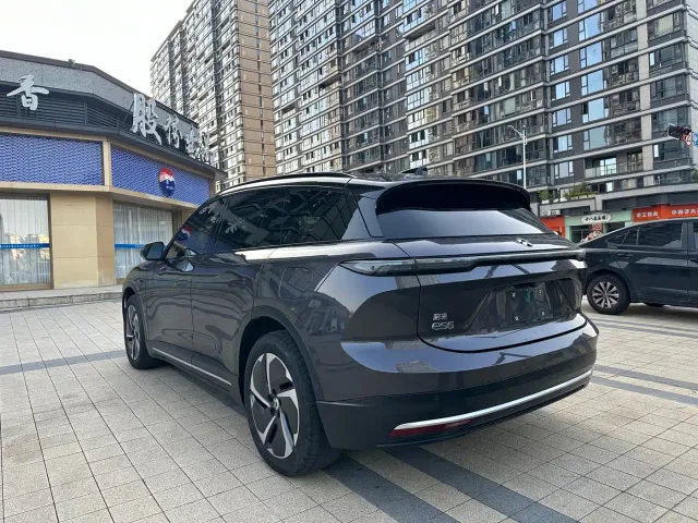 Nio ES6 — Фото автомобиля 12