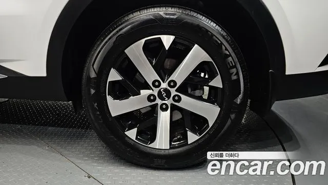 Kia Sorento Sorento 4-е поколение Бензин 2.5T 2WD — Фото автомобиля 19