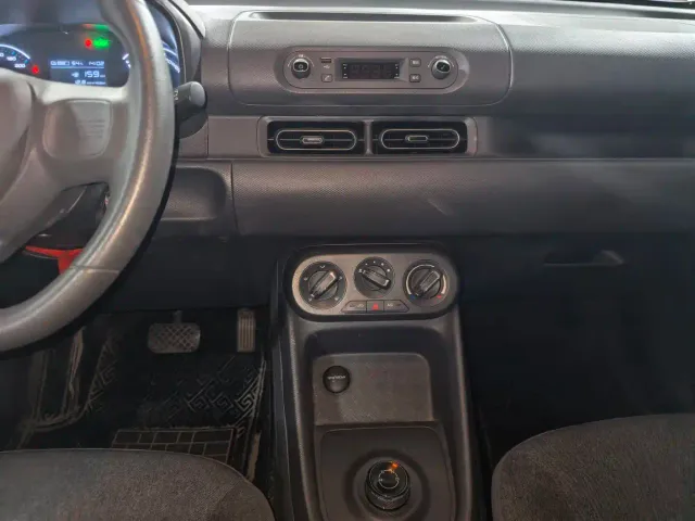 Wuling Hongguang — Фото автомобиля 9