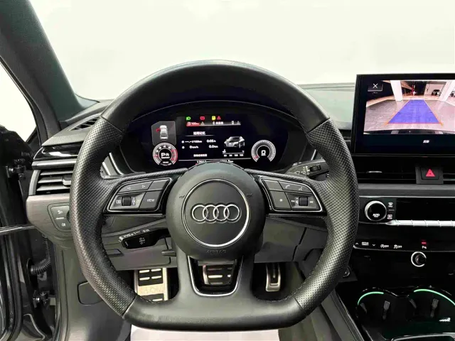Audi A4L — Фото автомобиля 9