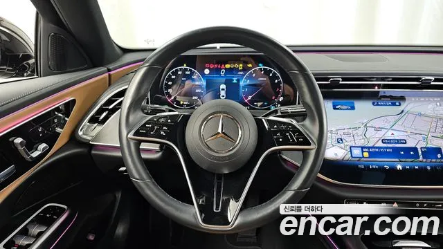 Mercedes-Benz E-Class W214 — Фото автомобиля 13