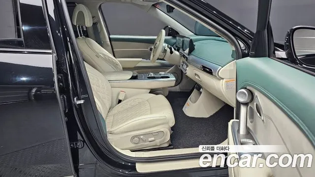 Genesis GV60 — Фото автомобиля 9