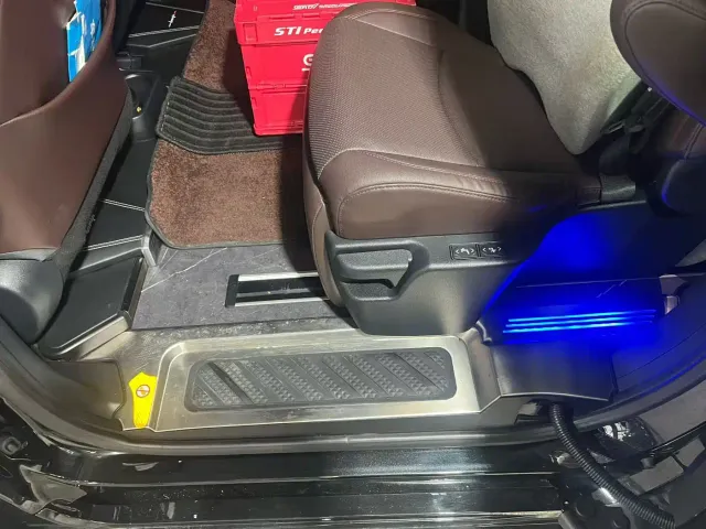 Toyota Granvia — Фото автомобиля 7