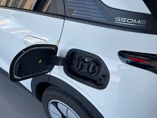 Geely Starry Wish — Фото автомобиля 11