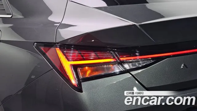 Hyundai AVANTE Avante (CN7) — Фото автомобиля 22