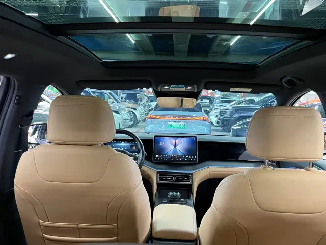 BYD Song L DM-i — Фото автомобиля 17