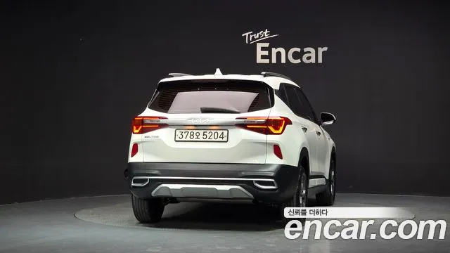 Kia Seltos Seltos Бензин 1.6 турбо 2WD — Фото автомобиля 4
