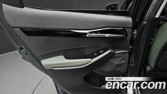 Kia Seltos Бензин 1.6 турбо 2WD — Фото автомобиля 25