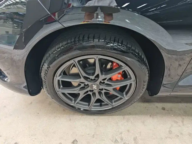 IM Motors LS6 — Фото автомобиля 22