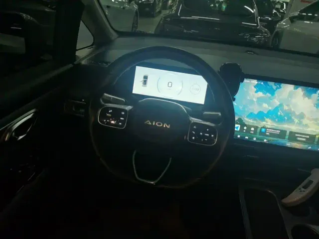GAC Aion Y — Фото автомобиля 10